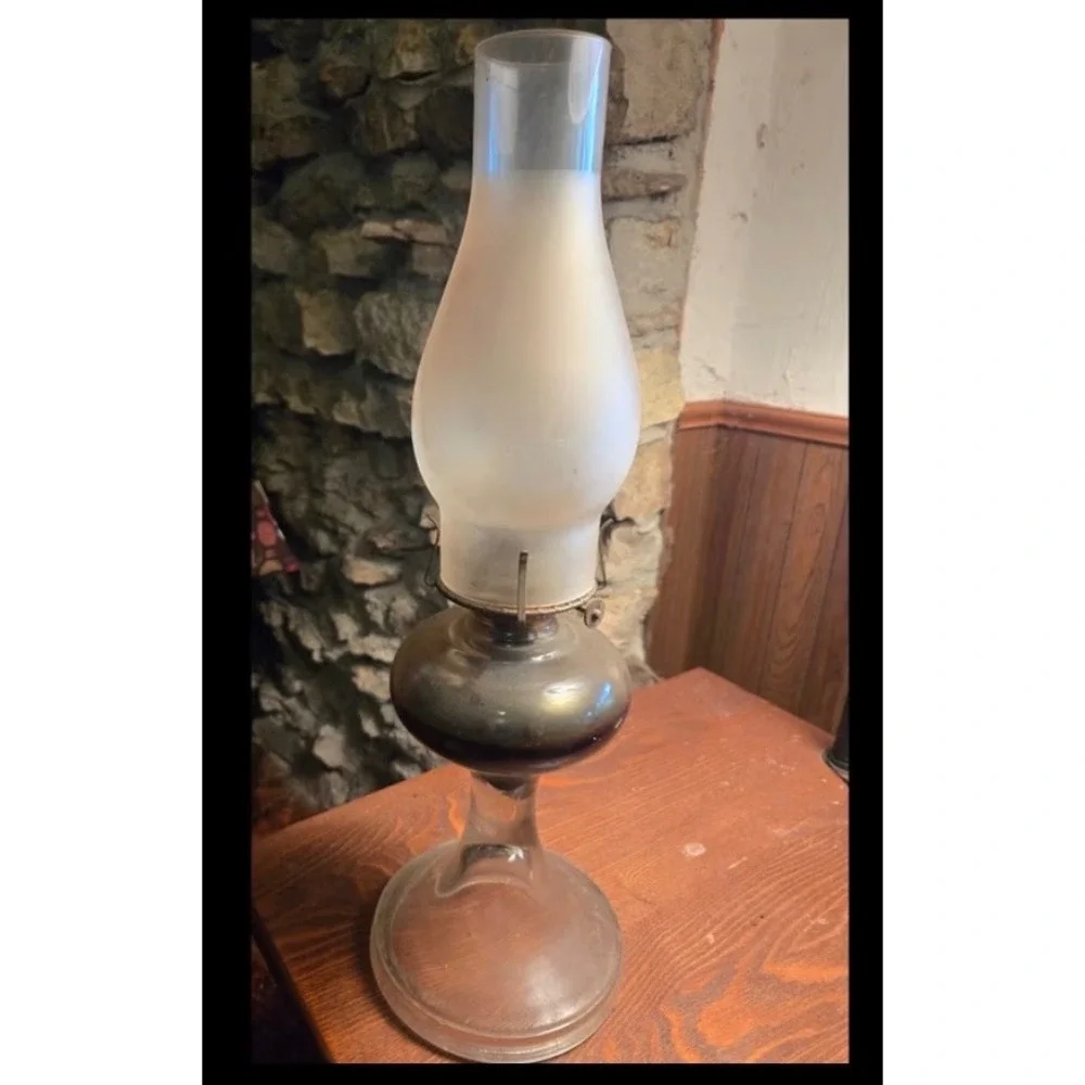 Vintage Clear Glass Oil Lamp Frosted Chimney Kerosene Lantern Farmhouse Decor